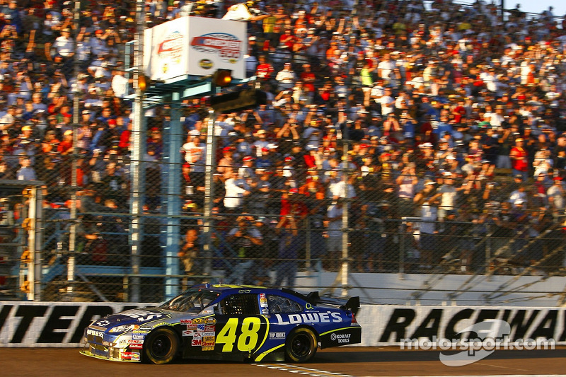 2007: Jimmie Johnson (Hendrick-Chevrolet) - 4 Siege