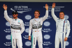 Ganador de la pole: Nico Rosberg, de Mercedes AMG F1 Team, el segundo lugar de Lewis Hamilton, de Me