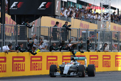 Ganador de la carrera Lewis Hamilton, Mercedes AMG F1 W06