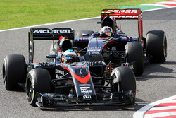 Фернандо Алонсо, McLaren MP4-30