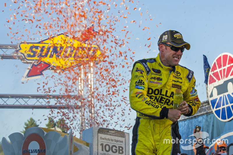 Race winner Matt Kenseth, Joe Gibbs Racing Toyota