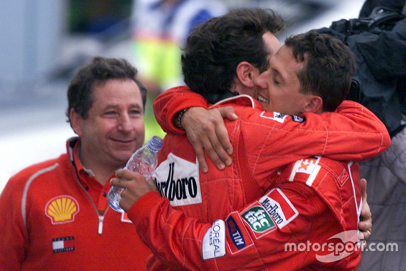 Yarış galibi ve 2000 Dünya Şampiyonu Michael Schumacher, Ferrari