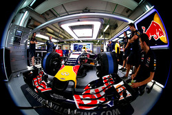 Даниил Квят, Red Bull Racing RB11