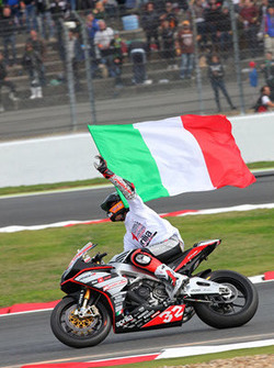 Il campione 2015 Lorenzo Savadori, Nuova M2 Racing Team