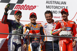 Podium: winnaar Marc Marquez, Repsol Honda Team, 2de Jorge Lorenzo, Yamaha Factory Racing, 3de Andre