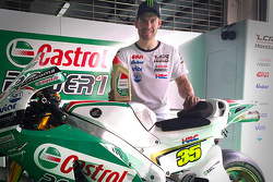 Cal Crutchlow con la nuova livrea Castrol