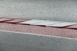 Fuertes lluvias retrasan el inicio de FP2