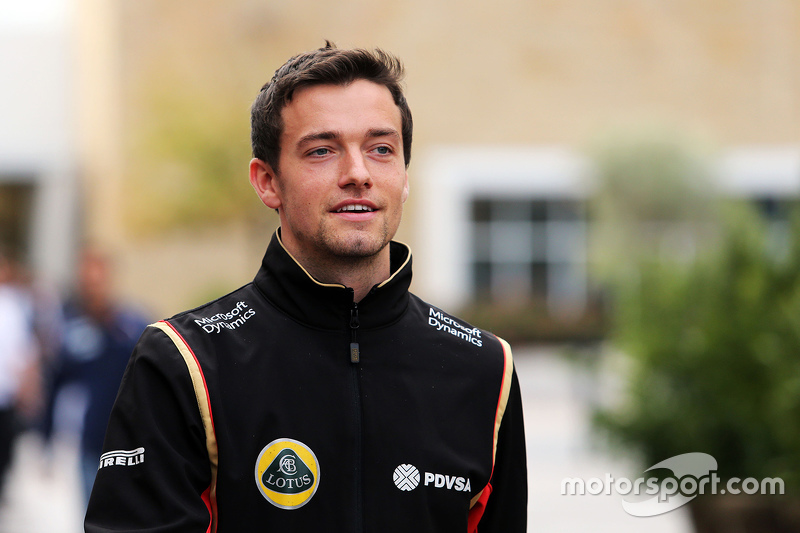 #30 Jolyon Palmer