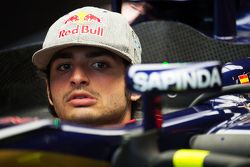 Carlos Sainz Jr., Scuderia Toro Rosso STR10