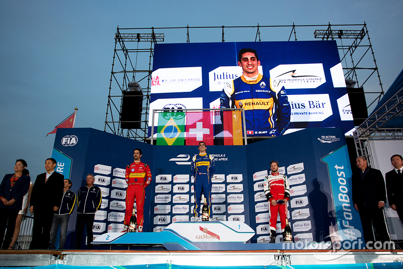 Podio: ganador Sébastien Buemi, Renault e.Dams, segundo lugar Lucas di Grassi, ABT Schaeffler Audi S