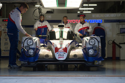#2 Toyota Racing Toyota TS040 Hybrid