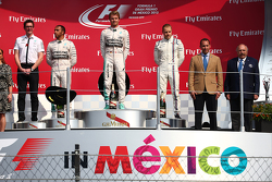 Podium: Race winner Nico Rosberg, Mercedes AMG F1 W06, second place Lewis Hamilton, Mercedes AMG F1 W06 and third place Valtteri Bottas, Williams FW37