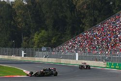 Pastor Maldonado, Lotus F1 E23
