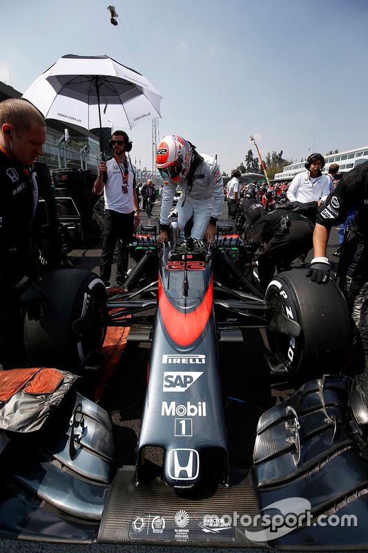 Jenson Button, McLaren MP4-30