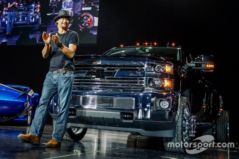 Kid Rock met zijn Silverado 3500 HD Kid Rock Concept