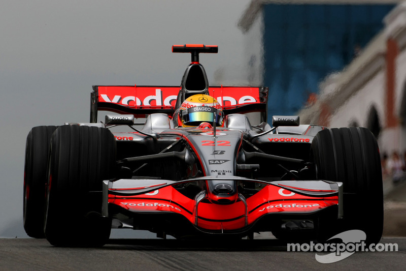 Lewis Hamilton - 49 puan