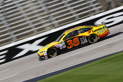 David Gilliland, Front Row Motorsports Ford