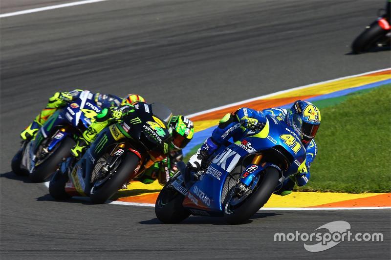 Aleix Espargaro, Team Suzuki MotoGP and Pol Espargaro, Tech 3 Yamaha and Valentino Rossi, Yamaha Fac