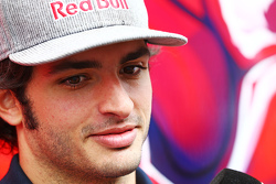 Карлос Сайнс мл., Scuderia Toro Rosso