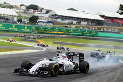 Фелипе Масса, Williams FW37 блокирует колеса на торможении