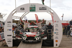 Podium: Kris Meeke and Paul Nagle, Citroën World Rally Team (2e)
