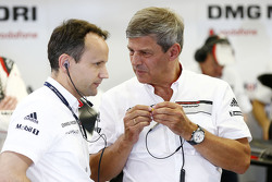 Alexander Hitzinger, Technischer Direktor LMP1, und Fritz Enzinger, LMP1-Leiter