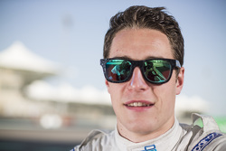 GP2 Head of Media and Communications Alexa Quintin and series photographer Sam Bloxham in the reflection of the sunglasses worn by Stoffel Vandoorne, ART Grand Prix