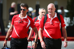 Graeme Lowdon, Manor Marussia F1 Team CEO en John Booth, Manor Marussia F1 Team teambaas