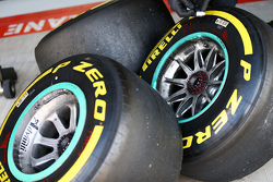 Mercedes AMG F1 Pirelli tyres
