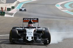 Nico Hulkenberg, Sahara Force India F1 VJM08 bloquea los frenos