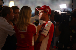 Sebastian Vettel, Ferrari, mit der Presse