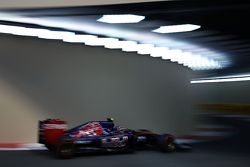 Carlos Sainz Jr, Scuderia Toro Rosso STR10