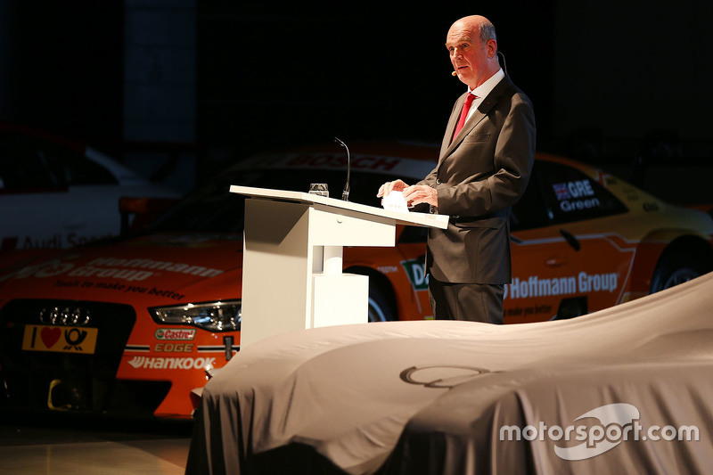 Audi Sport-baas Dr. Wolfgang Ullrich doet de introductie