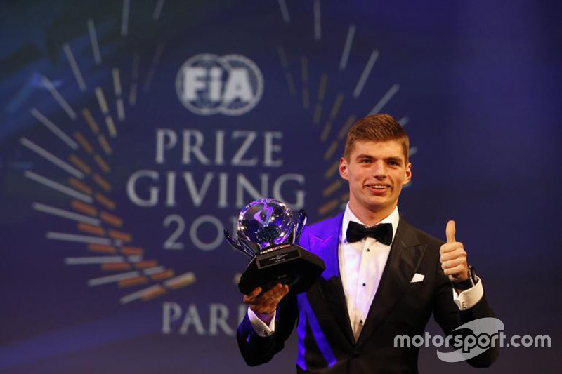 Max Verstappen, Scuderia Toro Rosso, yılın çaylağı