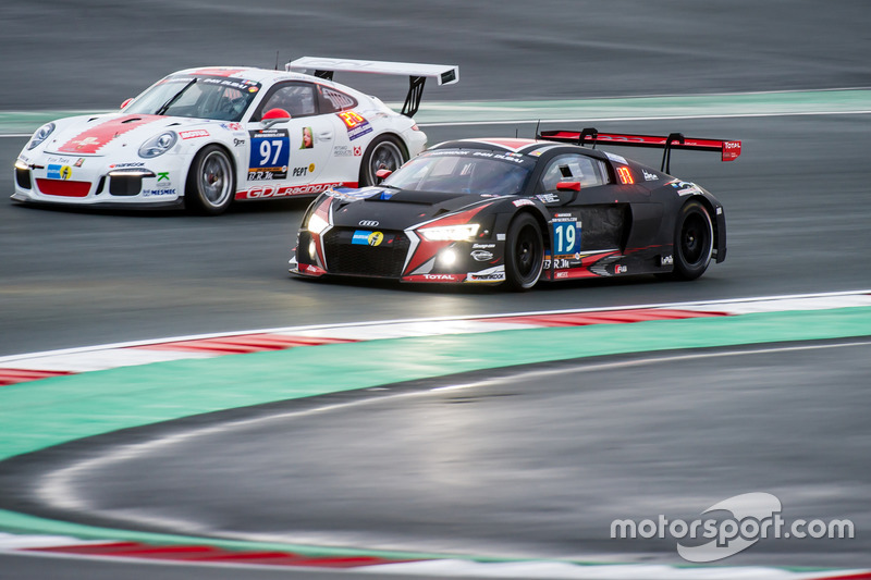 #19 Belgian Audi Club Team WRT Audi R8 LMS: Michael Meadows, Stuart Leonard, Laurens Vanthoor