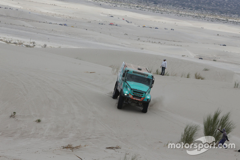 #501 Iveco: Gerard de Rooy, Moises Torrallardona, Darek Rodewald