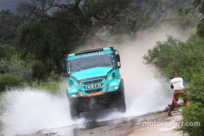 #501 Iveco: Герард де Роой, Моісес Торрайардона, Дерек Роудевалд