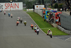 Toni Elias, San Carlo Honda Gresini leads the field