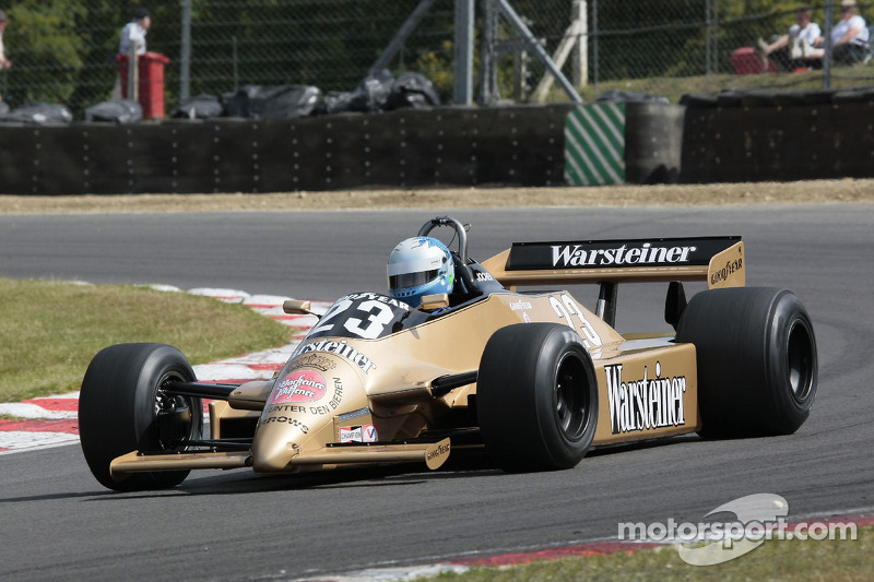 Warsteiner и Arrows