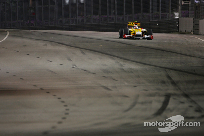 Romain Grosjean, Renault F1 Team