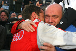 Чемпион DTM 2009 года Тимо Шайдер, Audi Sport Team Abt, Portrait, с доктором Вольфгангом Ульрихом, г