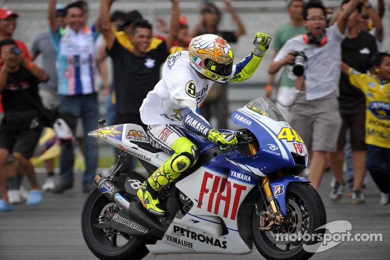 2009 MotoGP-kampioen Valentino Rossi, Fiat Yamaha Team viert zijn titel