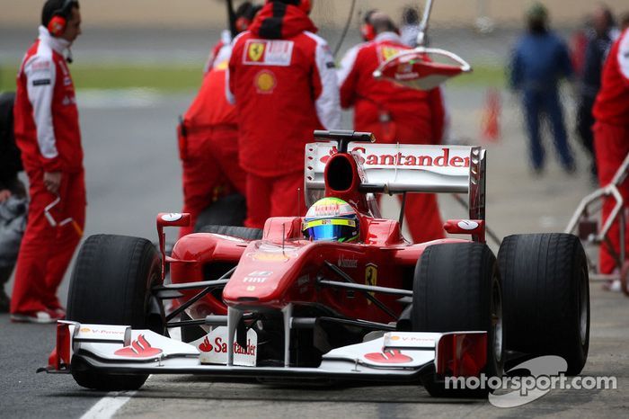 2010: Ferrari F10 - 144 pontos, sexto colocado no Mundial de Pilotos