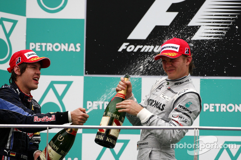 Podium: race winnaar Sebastian Vettel, Red Bull Racing, 3de Nico Rosberg, Mercedes GP