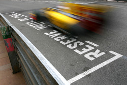 Виталий Петров, Renault F1 Team