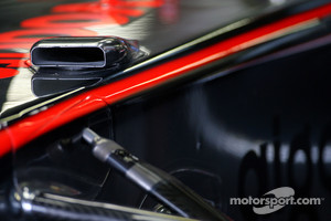 McLaren Mercedes F-duct detail