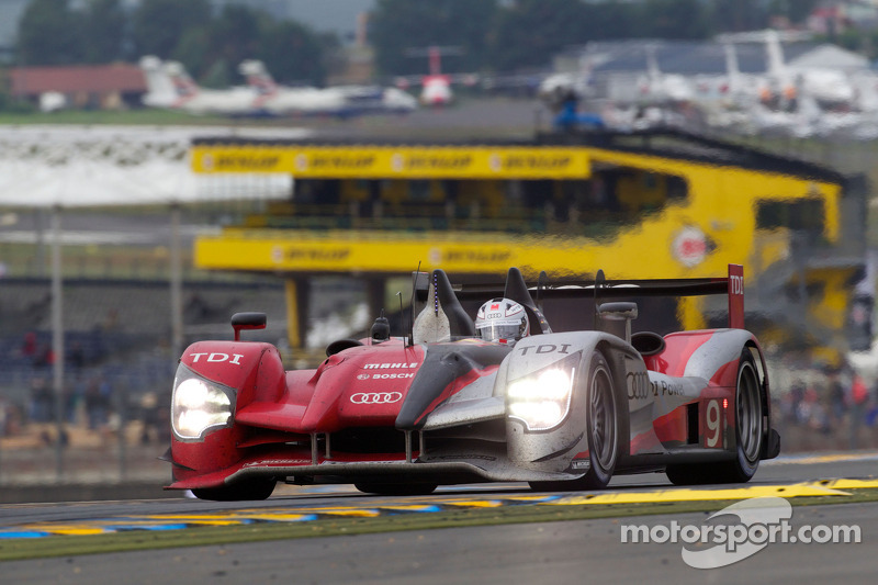 2010: Audi R15 TDI plus
