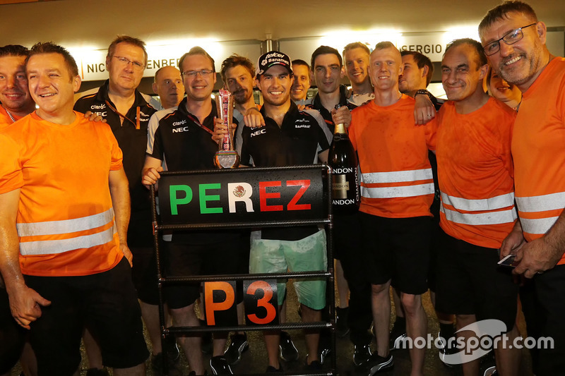 Sergio Pérez, Sahara Force India F1 celebra su tercera posición con el equipo